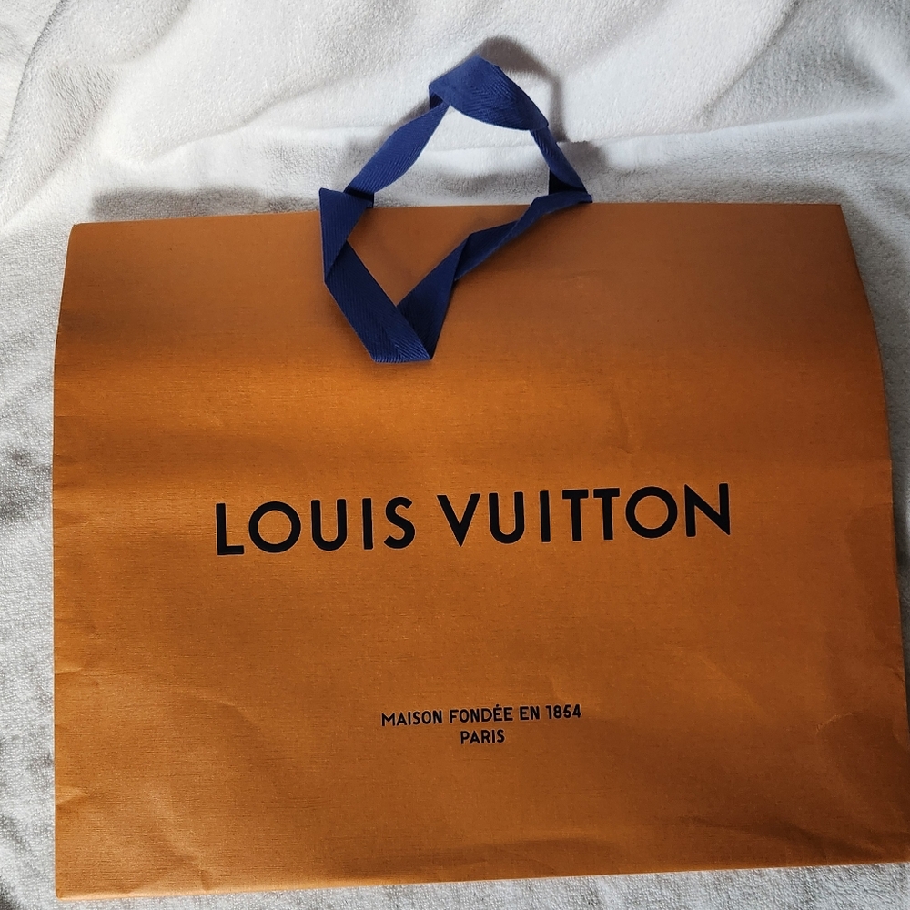 💕LV Authentic Shopping💕🩷